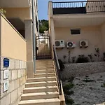 Aparthotel Vero Pucisca