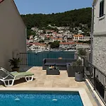Vero 4* Pucisca