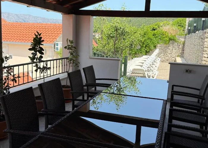 Vero Aparthotel Pucisca